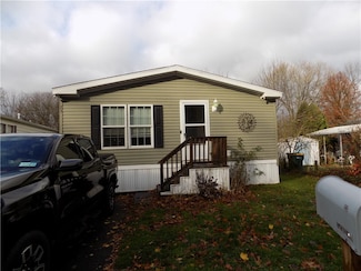 23 Clove Dr, Panorama, NY 14625