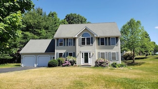 4 Morrison Ln, Westford, MA 01886