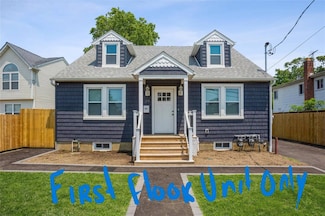 39 Bay Shore Ave Unit 39 Main, Bay Shore, NY 11706
