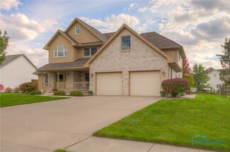 1419 Muirfield Dr, Bowling Green, OH 43402