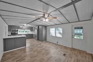 6432 Longmire Rd, Conroe, TX 77304