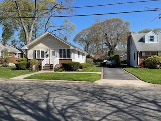 1853 Carroll Ave, Merrick, NY 11566