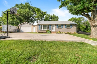 3804 Barlow Dr, Nashville, TN 37211