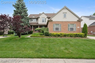 2746 Long Meadow Ln, Rochester Hills, MI 48307