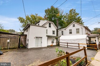 124 E Wyomissing Ave, Mohnton, PA 19540