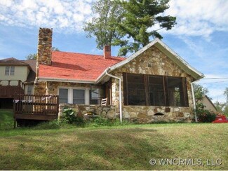 139 Ledbetter Rd, Arden, NC 28704