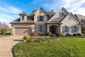 166 Barrington Village Dr, Xenia, OH 45385