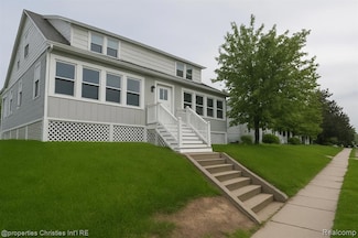 601 N Perry St Unit 601, Pontiac, MI 48342