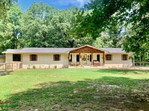 215 Applegate Ln, Dover, AR 72837
