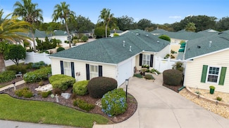 1402 Conchas Dr, The Villages, FL 32162