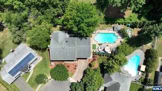 254 University Way, Paramus, NJ 07652