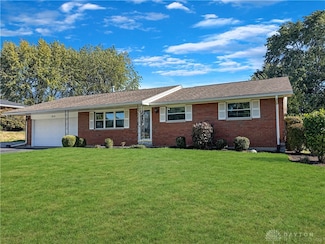 1215 Parkway Dr, Greenville, OH 45331