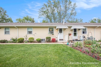 955 Andover Ct SE Unit 85, Grand Rapids, MI 49508
