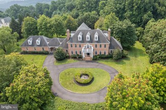 32 Brett Manor Ct, Cockeysville, MD 21030