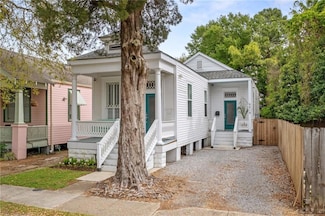 8619 Plum St, New Orleans, LA 70118
