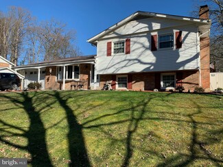 8606 Vistula Dr, Fort Washington, MD 20744