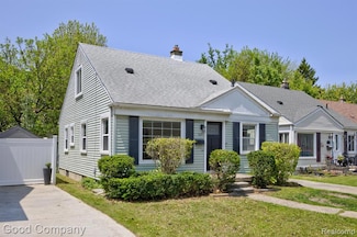 524 S Stephenson Hwy, Royal Oak, MI 48067