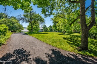 36 East St, Lenox, MA 01240