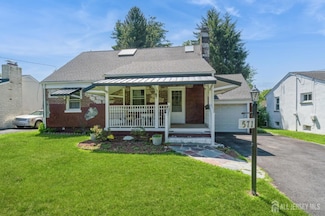 571 Greenbrook Rd, North Plainfield, NJ 07063