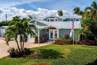 340 SW Beachway Ave, Palm City, FL 34990