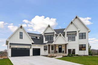 2495 Marshview Ct, Victoria, MN 55386