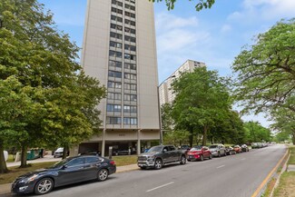 4850 S Lake Park Ave Unit 804, Chicago, IL 60615