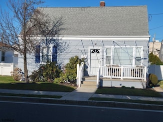 209 N Granville Ave, Margate City, NJ 08402
