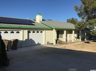 17840 Capri St, Hesperia, CA 92345