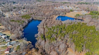 1103 Nealtown Rd, Greensboro, NC 27405
