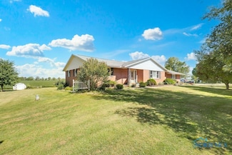 6746 W State Route 12, Findlay, OH 45840