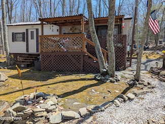 133 Pheasant Ln, Shohola, PA 18458