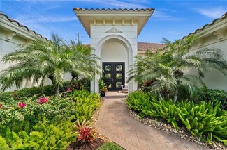 914 Tivoli Ct, Naples, FL 34104