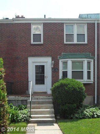 830 Cooks Ln, Baltimore, MD 21229