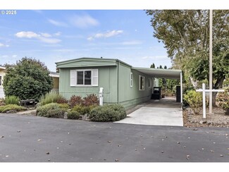 1400 Candlelight Dr Unit 224, Eugene, OR 97402