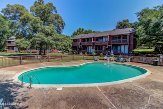 229 Lakeside Villa Unit E, Diamondhead, MS 39525