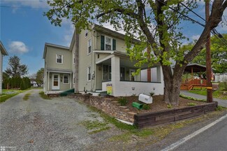318 Fairyland Rd, Lehighton, PA 18235