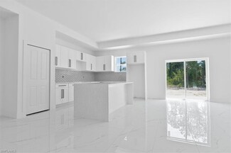1518 Williams Ave, Lehigh Acres, FL 33972