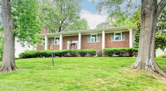 2508 Windsor Forest Dr, Louisville, KY 40272