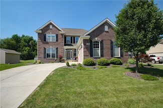 136 Stamford Dr, Pittsboro, IN 46167
