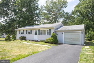 2000 Pine St, Hatfield, PA 19440