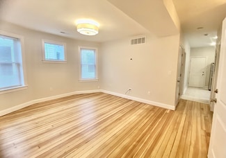 22 Taft St Unit 3, Dorchester, MA 02125