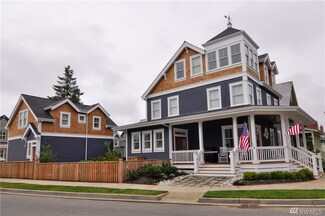 79 Seastar Ln, Pacific Beach, WA 98571