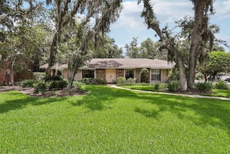 1425 Mt Laurel Dr, Winter Springs, FL 32708