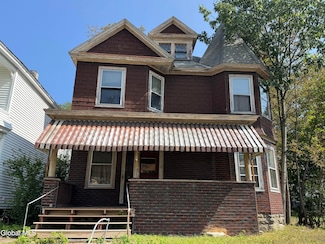 1256 Parkwood Blvd, Schenectady, NY 12308