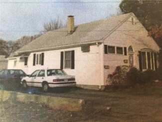 6 Oakland Ave, Johnston, RI 02919