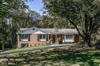 6022 Berwynd Ct, Fairfax, VA 22030