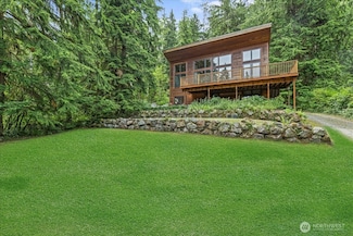 34374 S Shore Dr, Mount Vernon, WA 98274