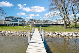 179 E Broadway St Unit C3, Arnolds Park, IA 51331