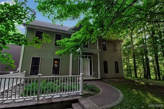 8480 Rochester Rd, Gasport, NY 14067