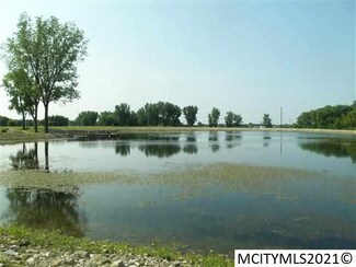 2550 12th St NE Unit Site 2, Mason City, IA 50401